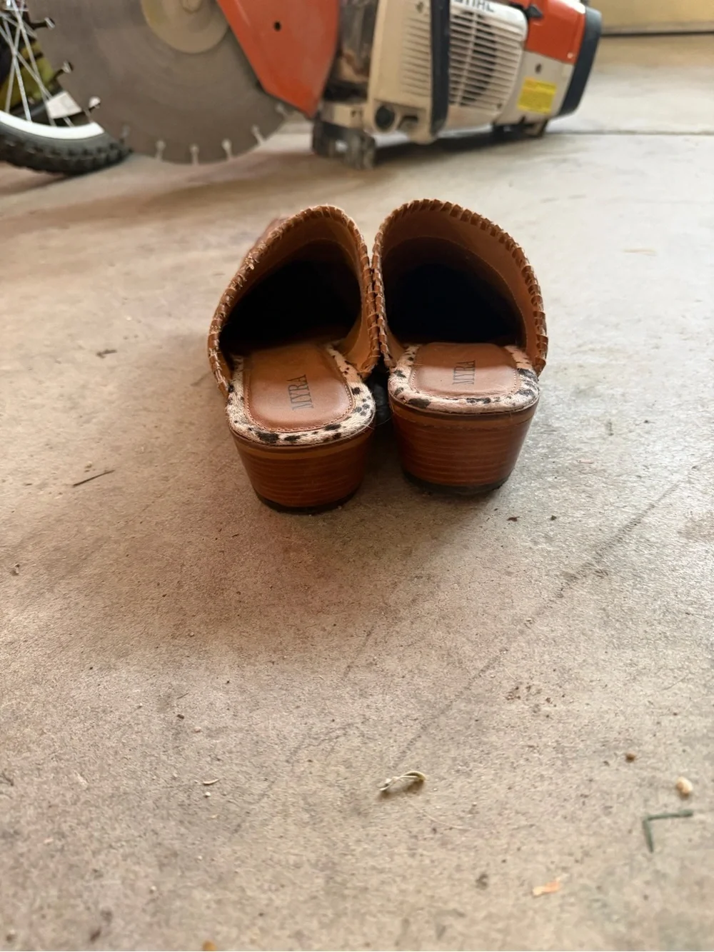 Myra Bag Cowhide Spotted & Tooled Leather Mules in Cream and Brown - Picture 3 of 6